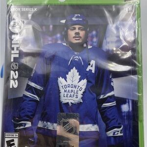NHL 22 Xbox Series X - Toronto Maple Leafs Cover sealed